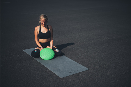 Poduszka Balansująca do Ćwiczeń Rehabilitacji Fitness Tunturi czarna