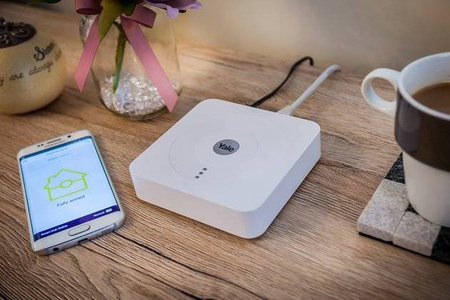 ZESTAW ALARMOWY YALE SR 3200i SMART HOME SYRENA